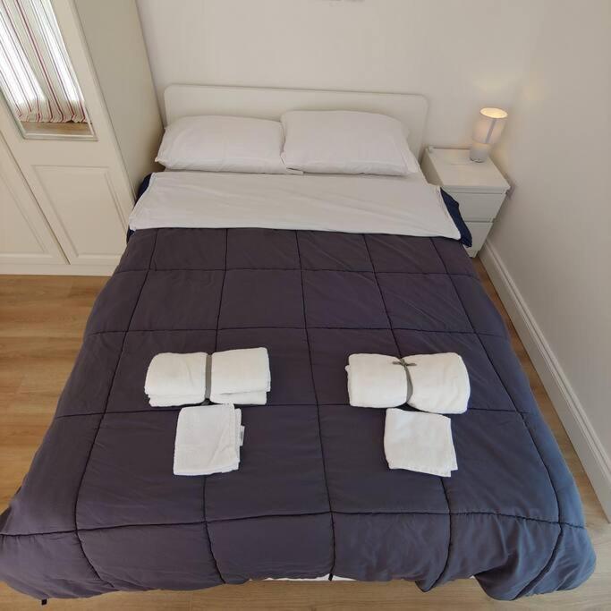 Self Contained, Double Bed Studio, Private Kitchen, Private Bath, Walking Distance To Harry Potter Watford  Zewnętrze zdjęcie